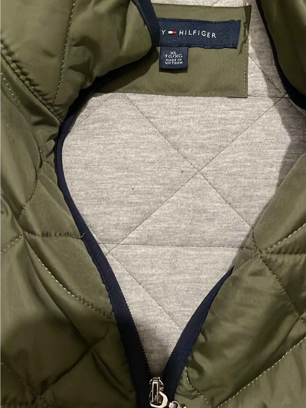 Tommy Hilfiger Olive Green Quilted Puffer Jacket with Navy Trim